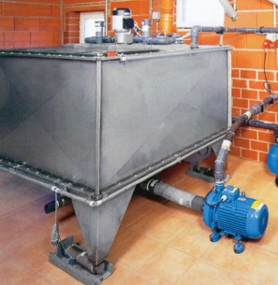 Liquid Feeding Rinse Water Tank