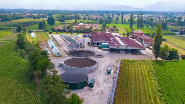 ALLEVAMENTO NORD WEST | NUOVA STALLA 1.600 MQ E BIOGAS 100 KW | CUNEO (PIEMONTE) DJI 0092