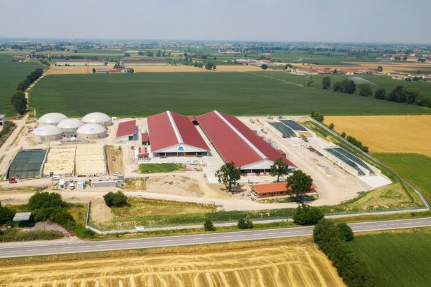 Big farm for milking cows Pieve Ecoenergia