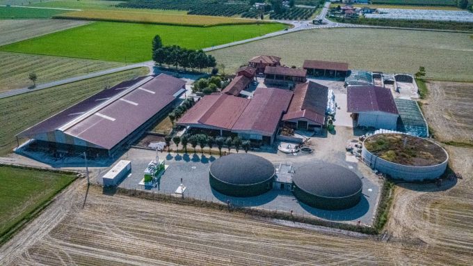 SOC. AGR. CAVALLONE | NUOVA STALLA E BIOGAS DA 249 KW | Cavour (TORINO) DJI 0012